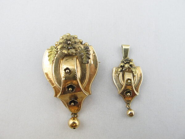 14 karaat antiek gouden set Broche en Hanger G-583